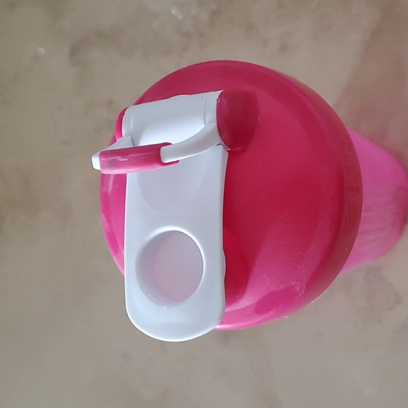 Water/Blender Bottle - Picture 2 of 2